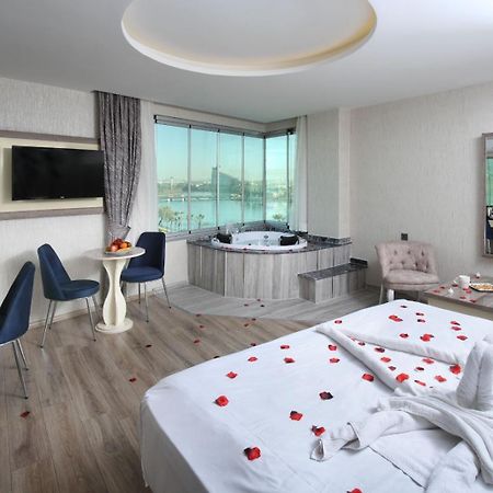 Adana Taskoeprue Hotel 外观 照片