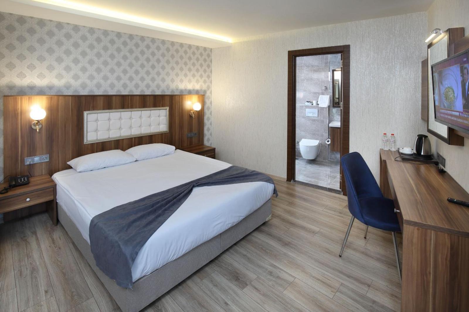 Adana Taskoeprue Hotel 外观 照片