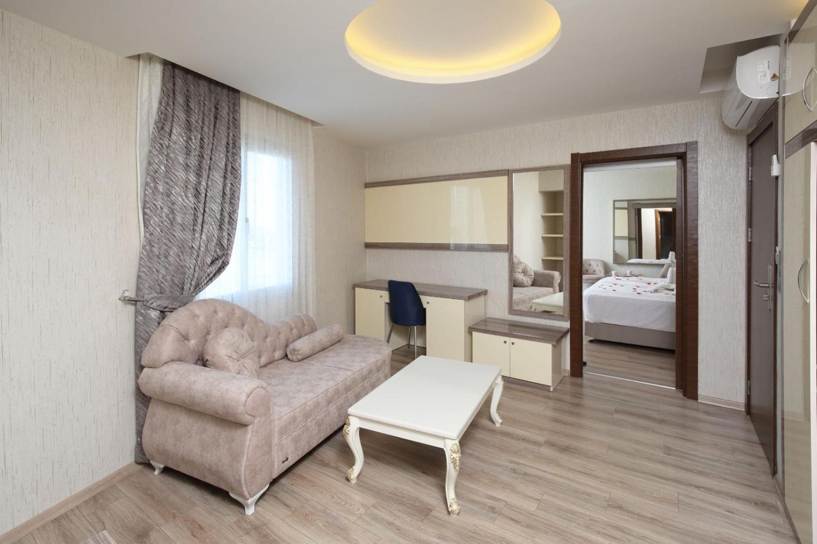 Adana Taskoeprue Hotel 外观 照片